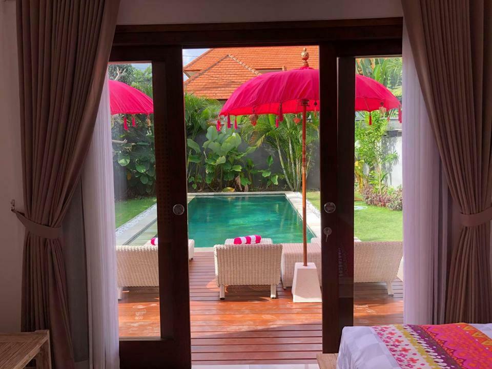 Villa Zakira Canggu Екстериор снимка