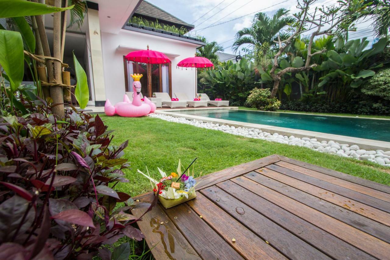 Villa Zakira Canggu Екстериор снимка